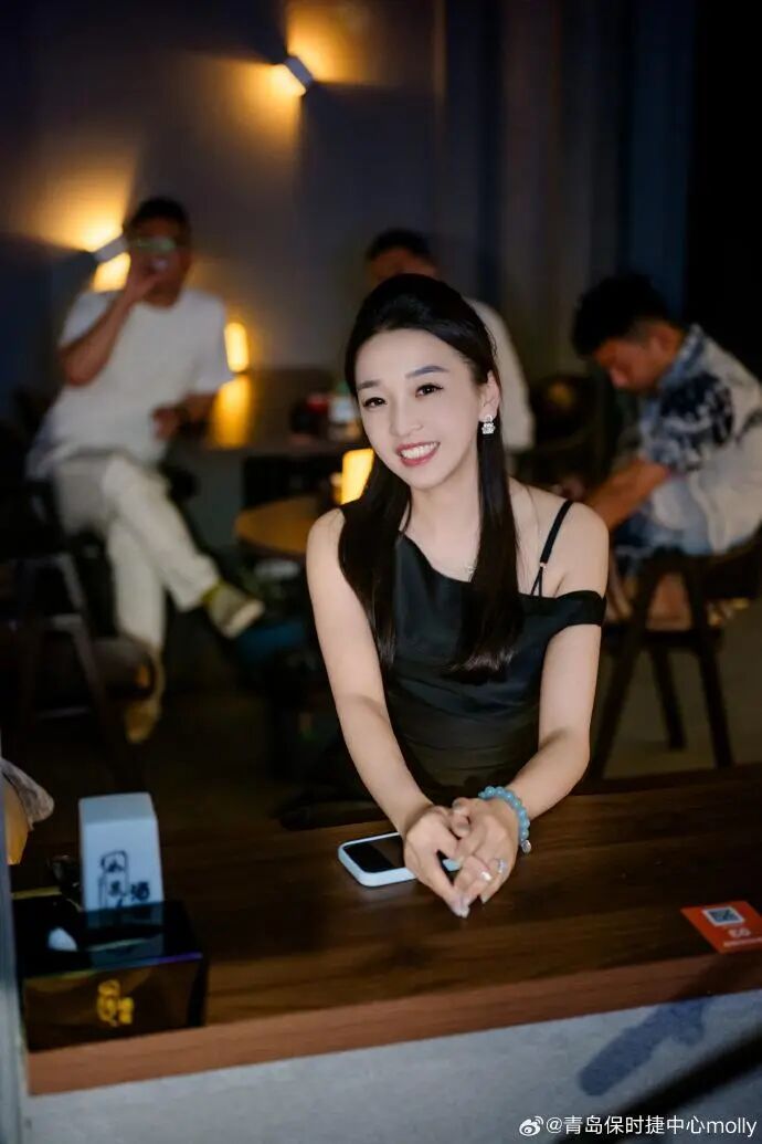 一年卖出192台车保时捷销冠：女顾客超60%没有所谓的资源曾